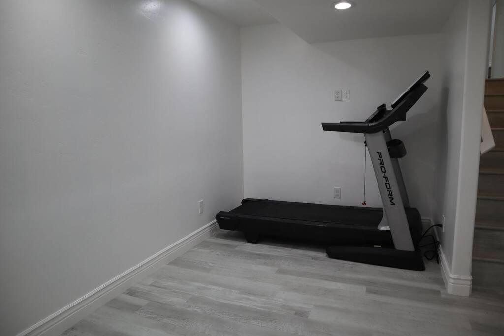 פרובו 5 Bedroom House To Share With Your Family And Friends מראה חיצוני תמונה